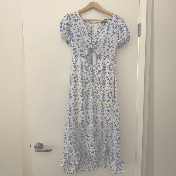 Forever 21 Floral Dress - Picture 3 of 7